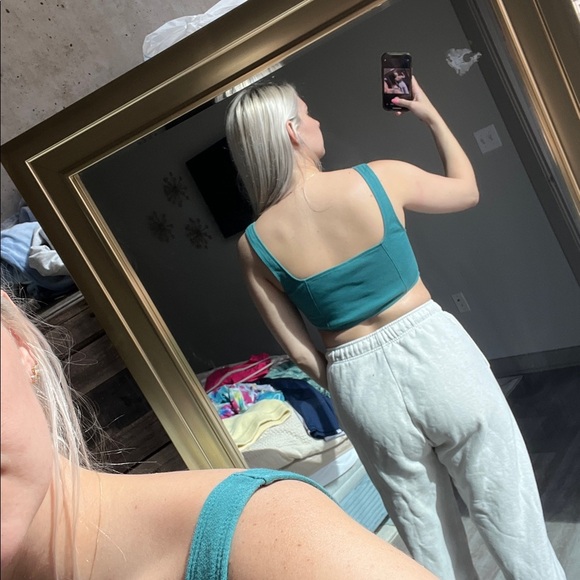 CHAMPION Teal Cropped Tank Top - Picture 2 of 5